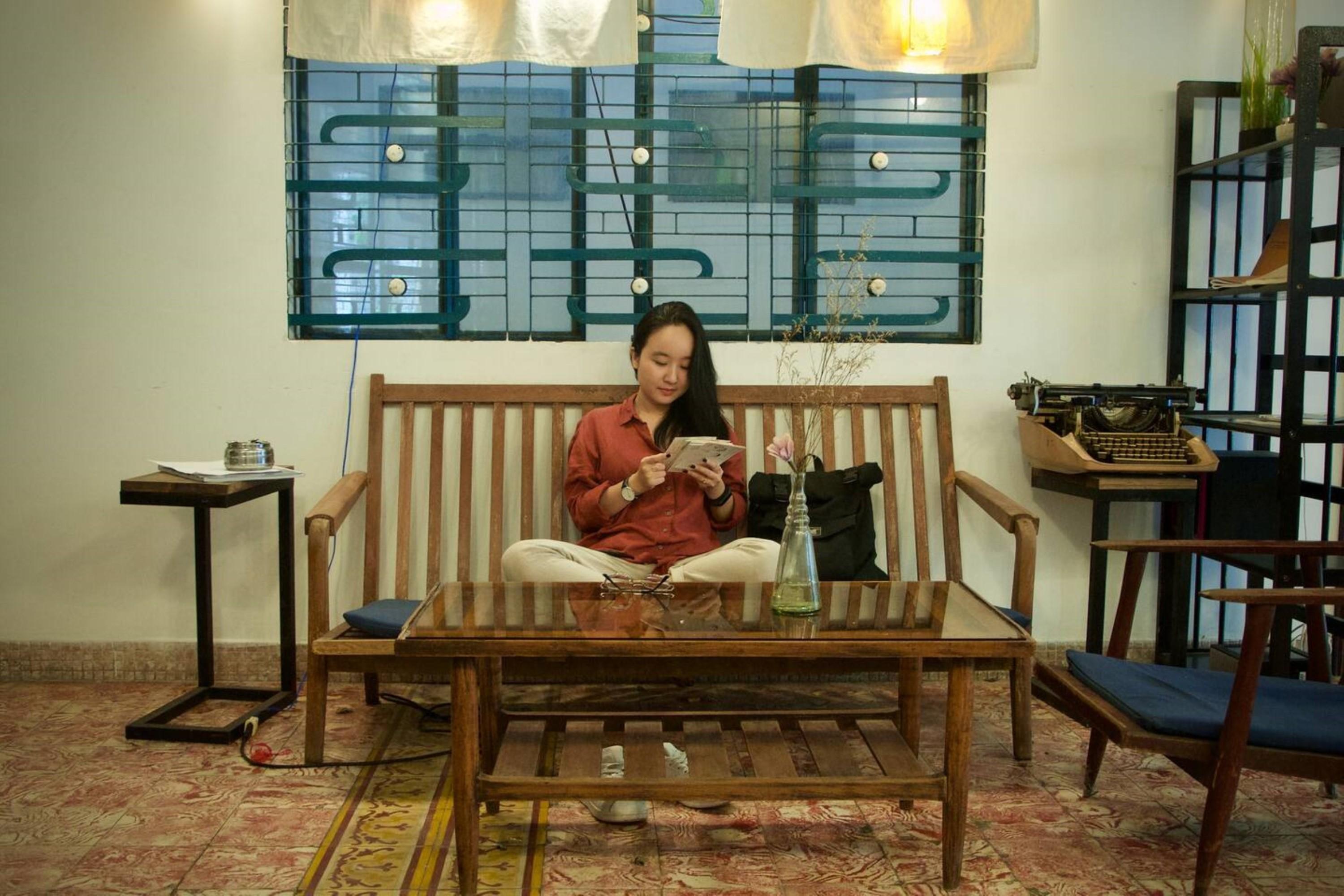 Nhà Dân Domino